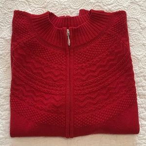NWOT C&B long-sleeved zip-up red cardigan with 3D Fair Isle-type pattern (2X)